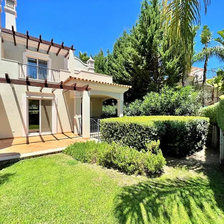 ヴィラ Formoso - 3 Bedroom With Shared Pool